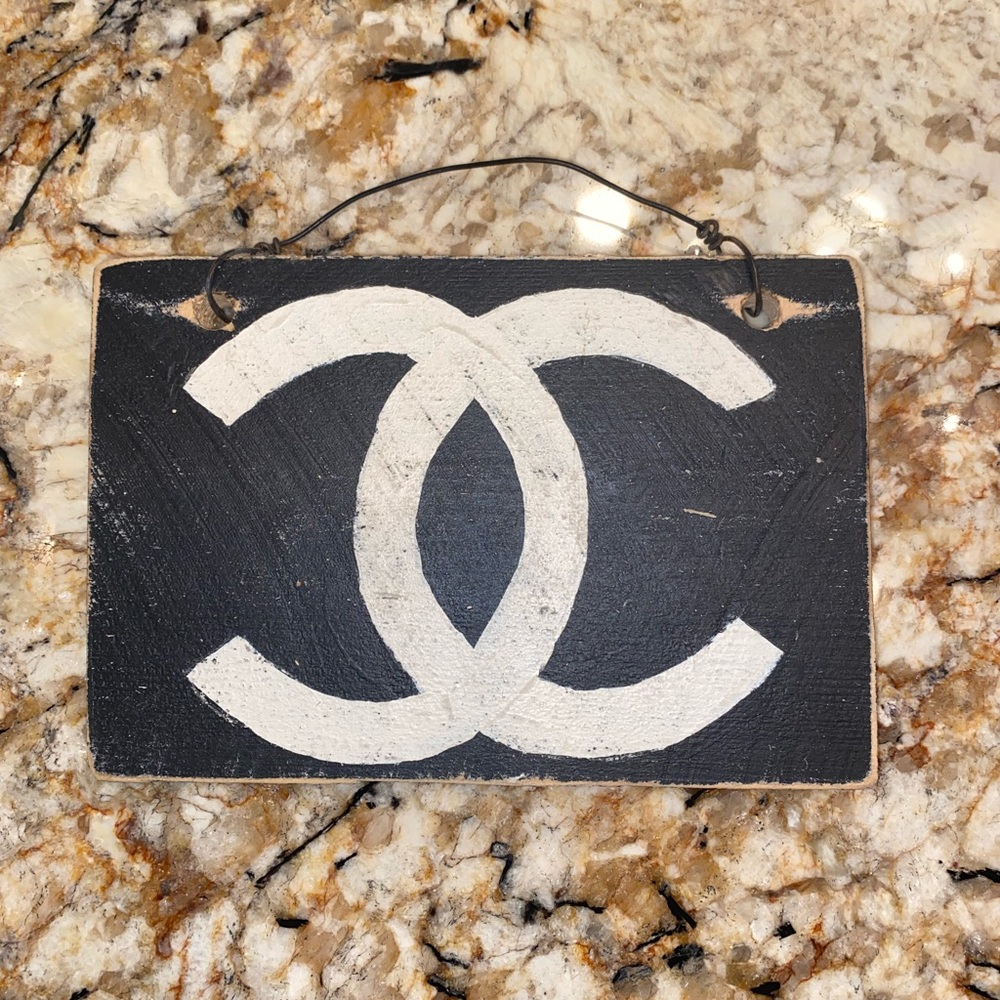 Wire Wall sign